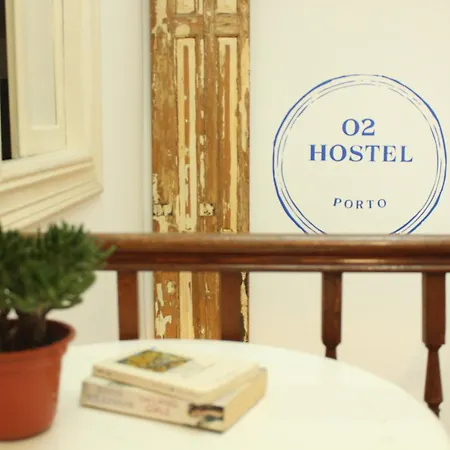 Hostel O2