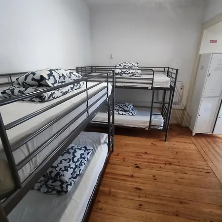 O2 אכסניה פורטו